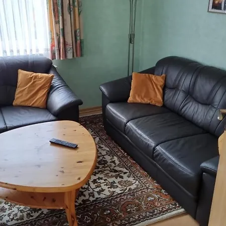 Haus Seestern 부숨